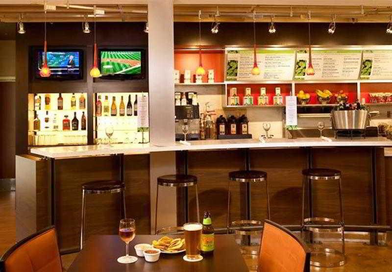 Courtyard By Marriott York Exterior foto
